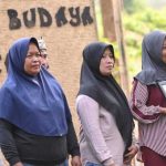 Keren! Banyuwangi Fasilitasi 500 Orang Tua di Pinggiran Hutan Sekolah Lagi