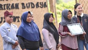 Keren! Banyuwangi Fasilitasi 500 Orang Tua di Pinggiran Hutan Sekolah Lagi