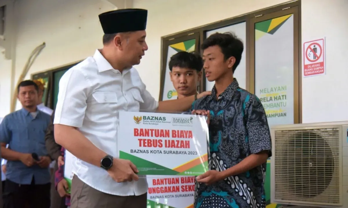 DPRD Jatim Minta Data Sekolah yang Masih Tahan Ijazah DPRD Jatim Minta Data Sekolah yang Masih Tahan Ijazah